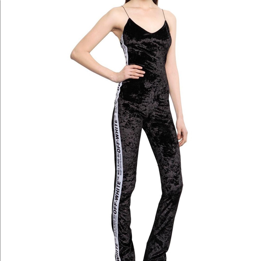 Off- White one piece - velvet